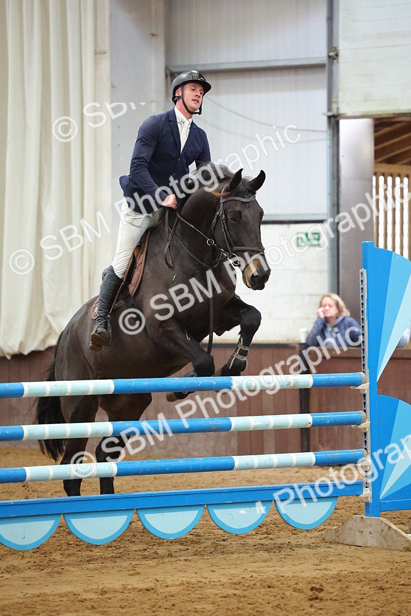 SBM_001414 - Class 4 - Senior Newcomer - 1.10m