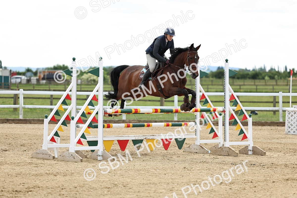 SBM_005214 - Class 18 - Senior 1.05m Open