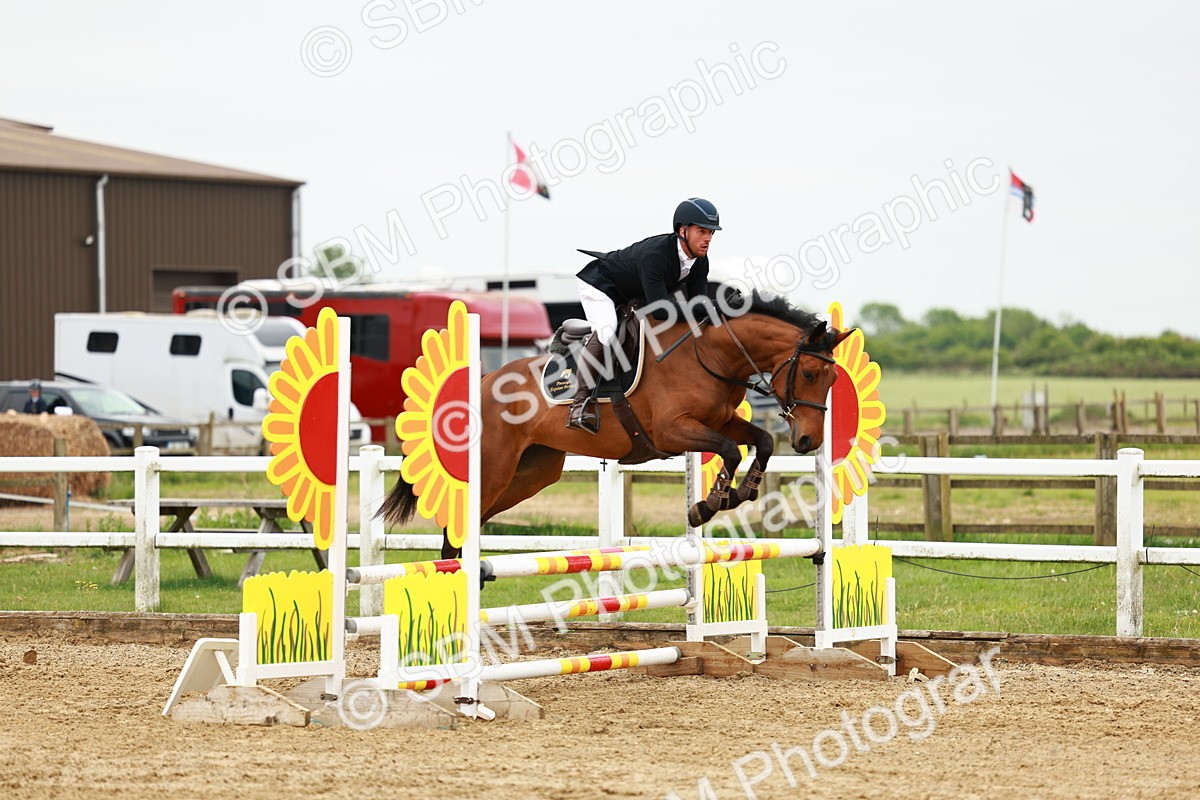 SBM_000188 - Class 1 - Clear Round