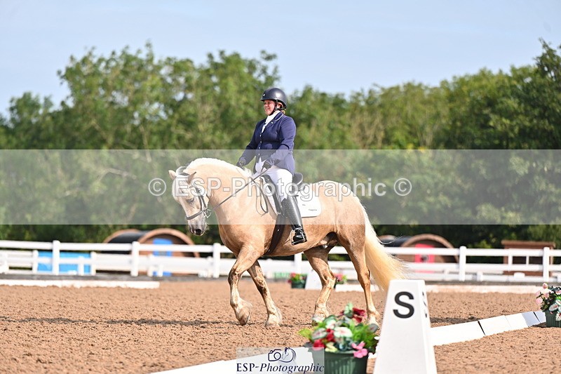 240817A-094728-06728 - 102-Chloe.Walton-Haytors.Lord.of.the.Dance