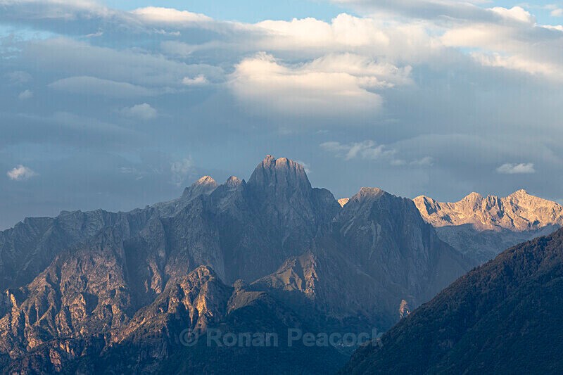 Alpine peaks at sunset - European Landscapes