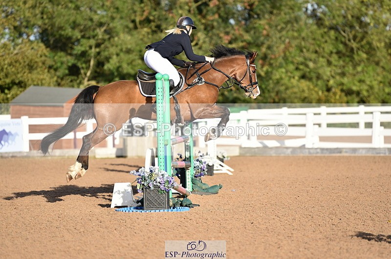 231015A-093920-06757 - Cls 22 British Novice & 90cm Open
