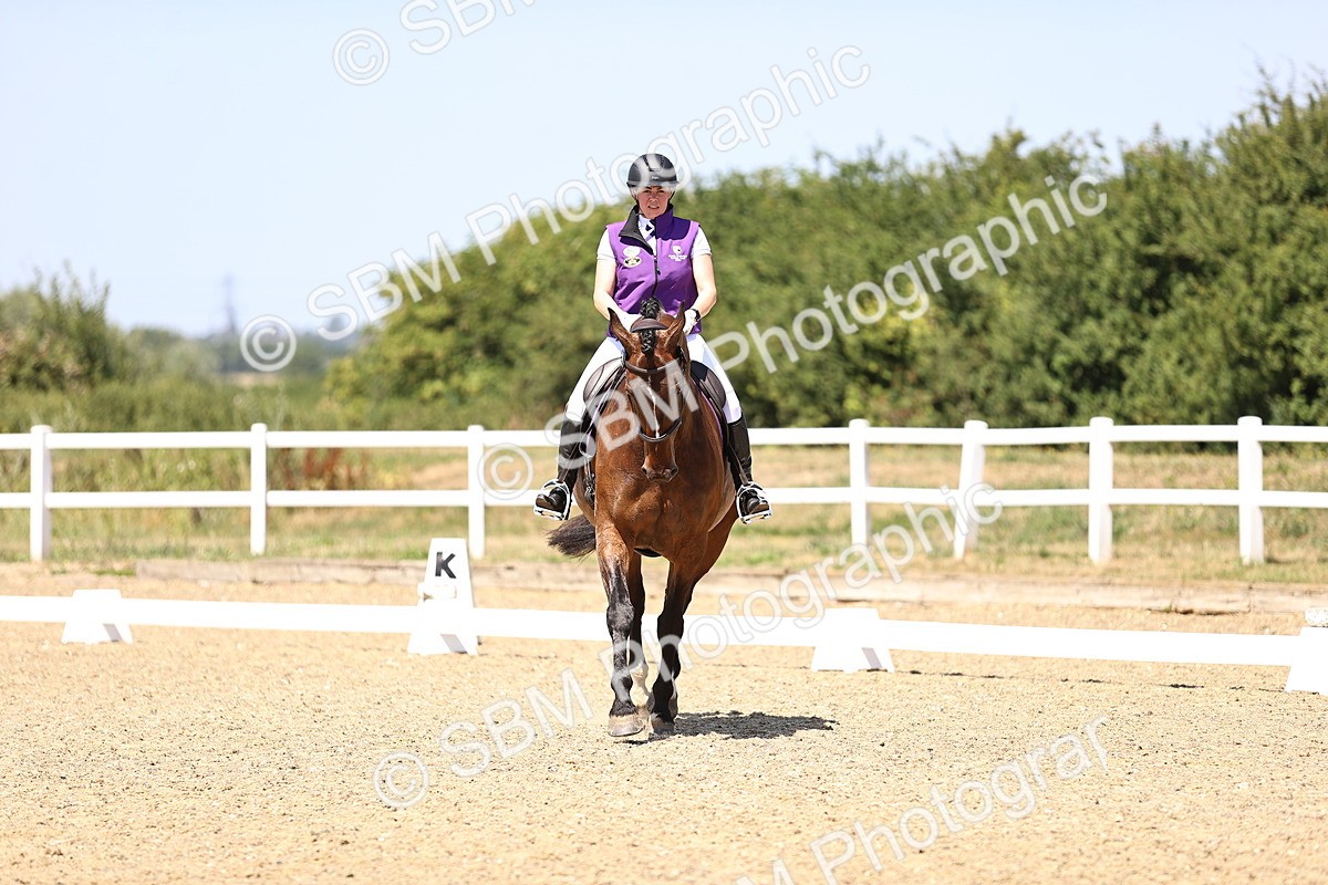 SBM_011983