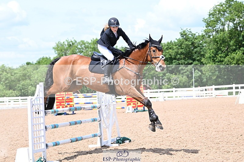 240619A-141228-00468 - Cls 4 Snr Newcomers and 1.10m Open