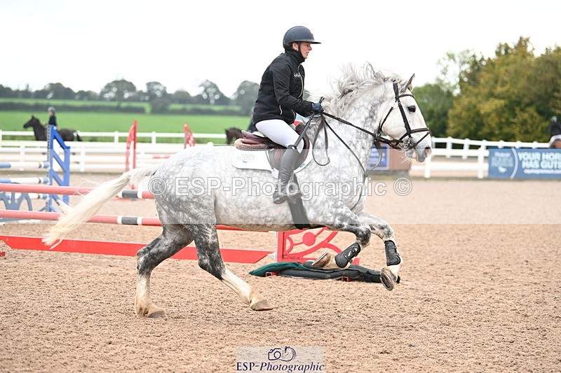 241023A-111920-00514 - Cls 1 British Novice and 90cm Open