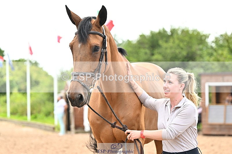 240718A-105327-02028 - Trot Up 2pm to 3pm - This folder is not in time order