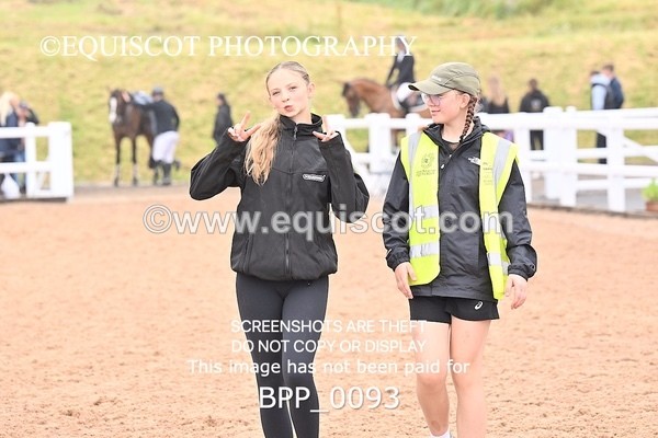 BPP_0093 - CLASS 24 SUN Redpost Equestrian Senior Foxhunter/1.20m Open