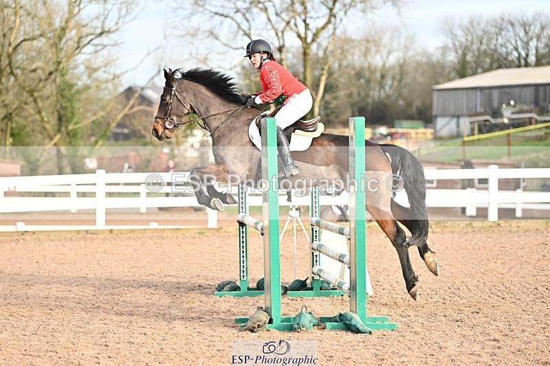 241206-101106-00194 - Cls 2 British Novice and 90cm Open