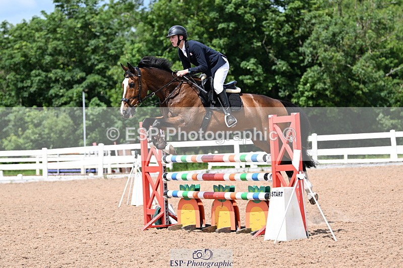 240619A-143645-00667 - Cls 4 Snr Newcomers and 1.10m Open