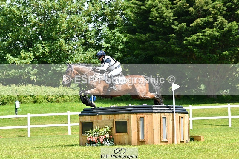 230528-120444-16917 - 419-OUTBACK_II-Laura_Collett-XC