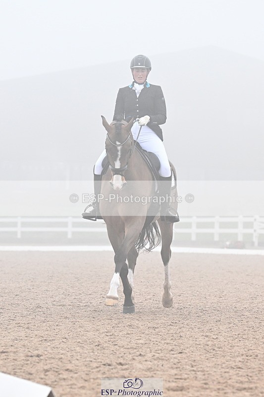 240217A-124705-02686 - 262-Amy.Hose-Enrique