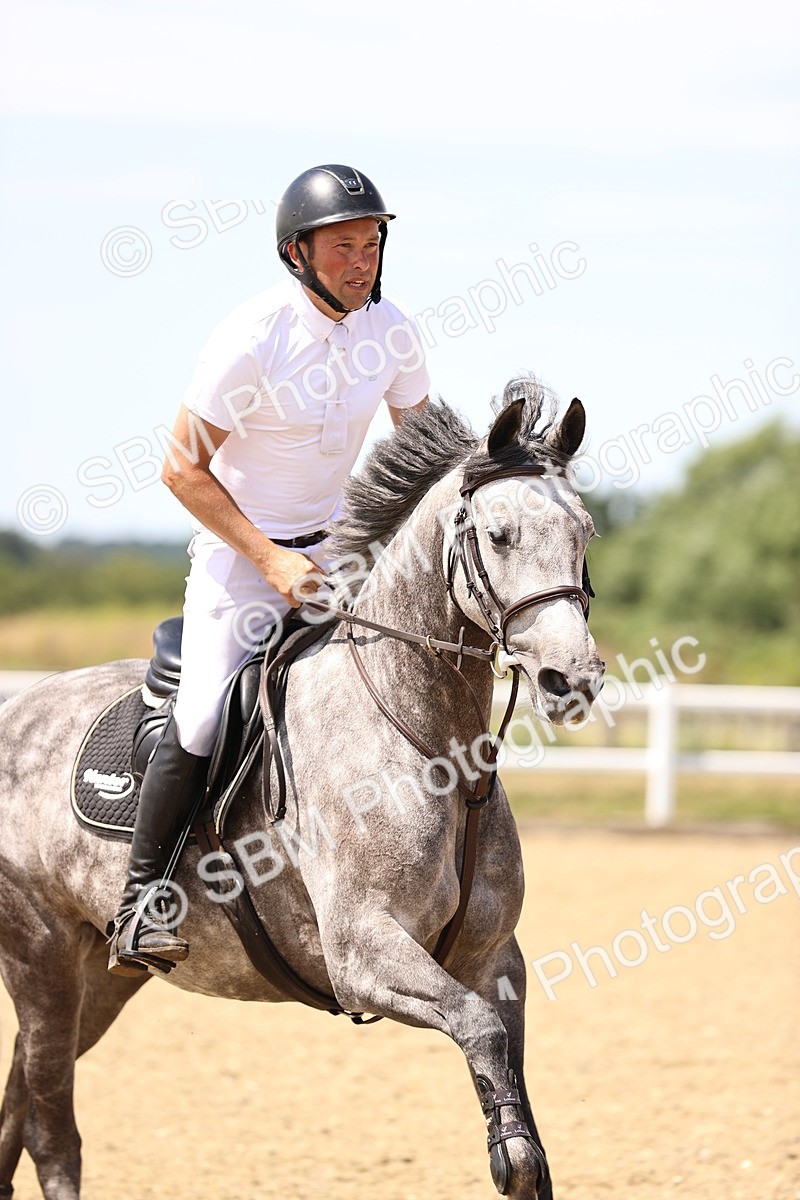 SBM_001893 - Class 16 - GFS Senior Newcomers 1.25m