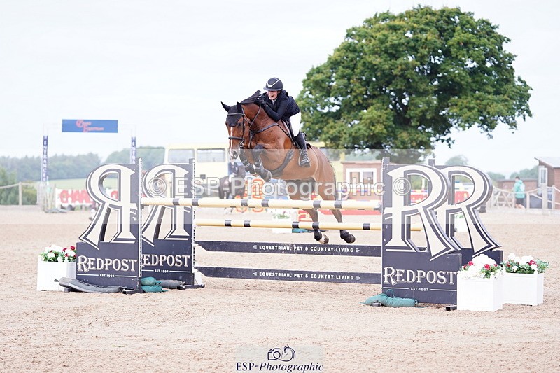 240803A-105312-07305 - Cls 29 Snr Foxhunter