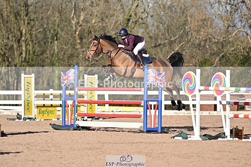 260107-131330-00362 - Cls 5+6 Foxhunter and 1.30m