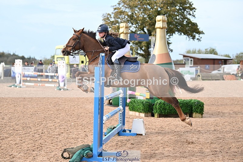 231029A-134346-03589 - Springboard 128cm & 138cm