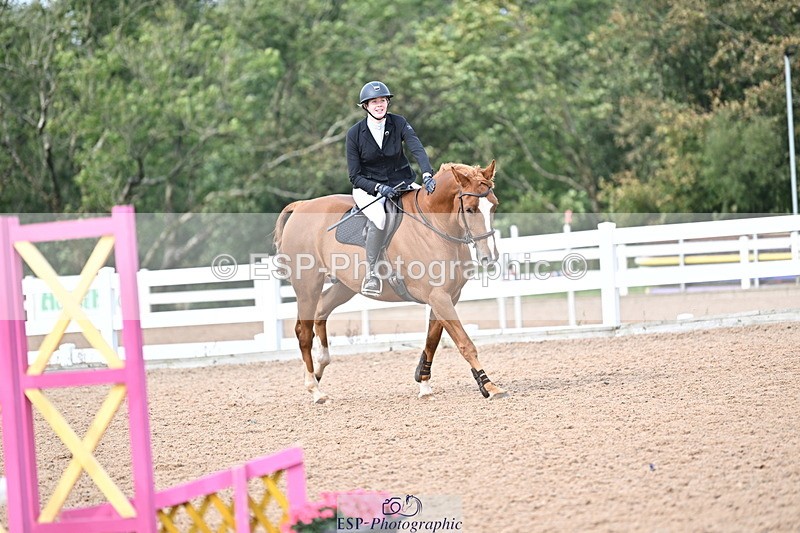 241004A-140516-02447 - Fri 11 1.10m amateur Quals