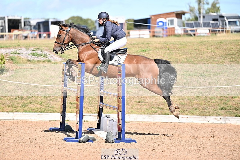 250827B-131659-00514 - Cls 4 Snr Newcomers 1.10m