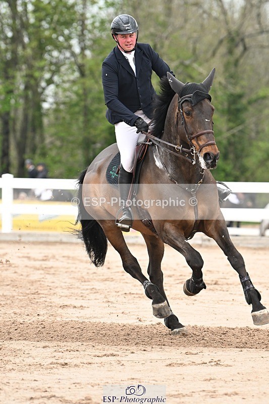 250424-122205-04285 - Cls 21 - 1 Star Gold Tour