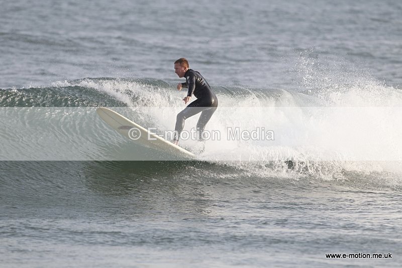 SU 091010 46 - Surf Oct 2010