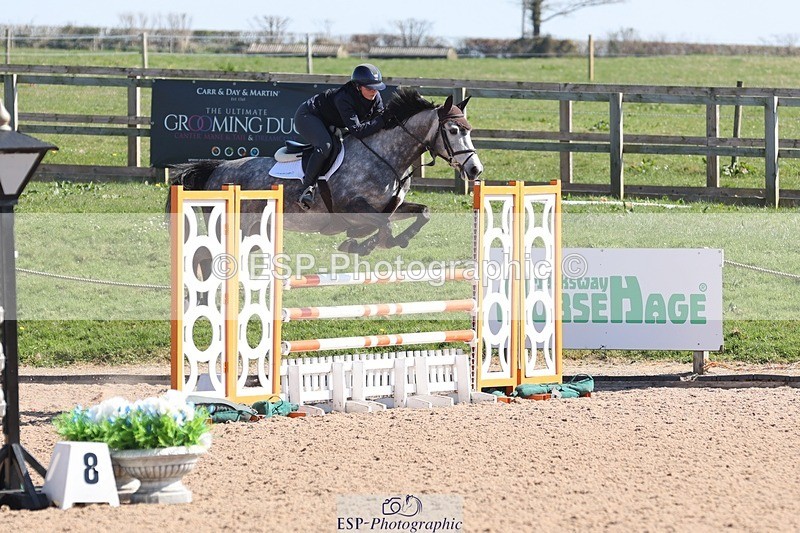 250402-115211-00413 - Cls 4 Newcomers and 1.10m Open