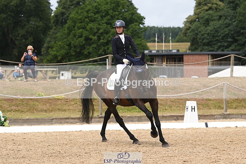 250719A-121654-04725 - 162-Sarah.Warman-In.the.Spotlight
