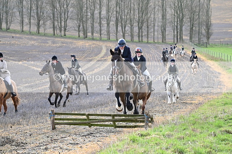 WJ6_8615 - Meet & Line One