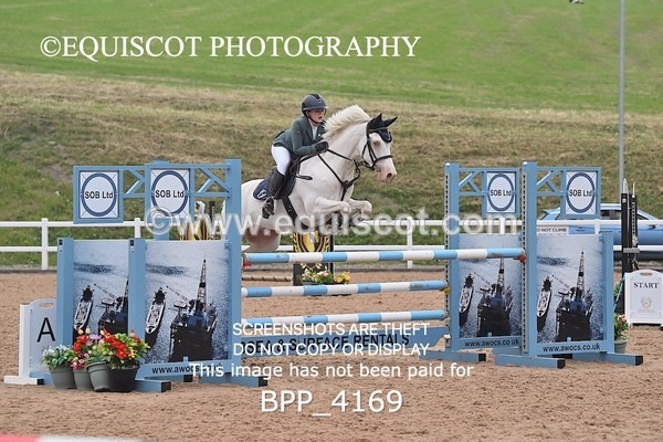 BPP_4169 - FRI CLASS 22 Junior 1.15m Open/Inc Pony 1.15m Members Cup **Viewing/Selection class for 148 Debut te