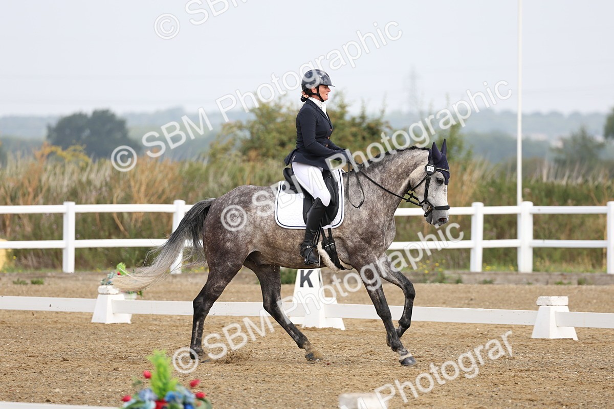 SBM_005535 - Class 6 - Novice 6 - 9.30-10.12