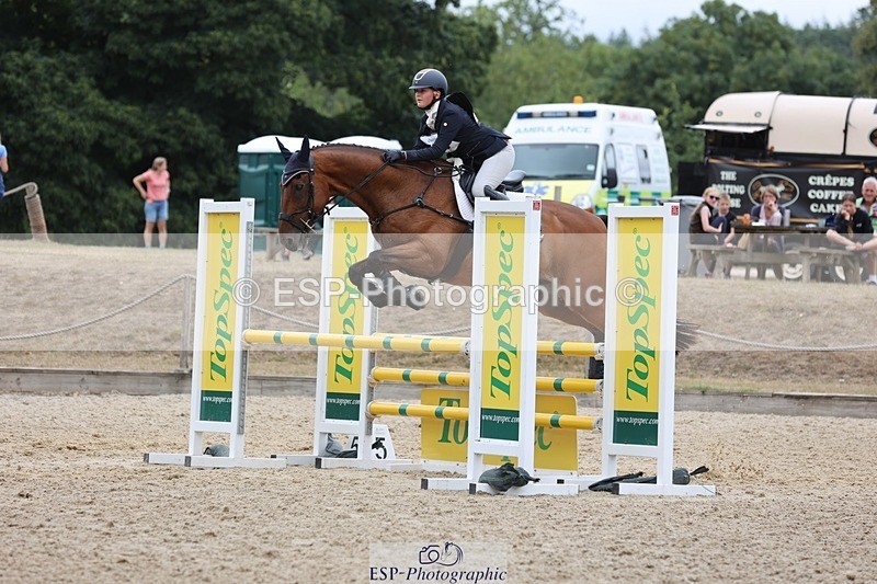 250803A-122905-12810 - M-576-Ella.Otto-SUMMERBRIDGE.TIPP