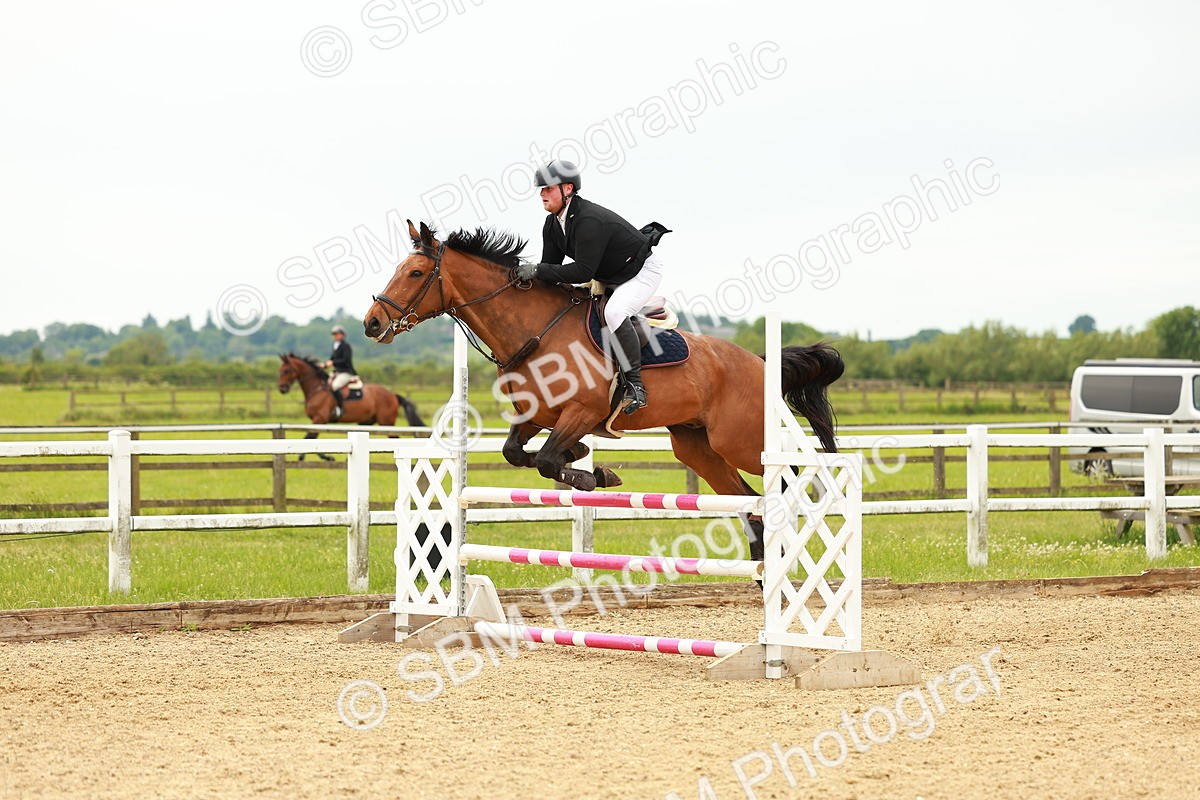 SBM_001708 - Class 3 - Senior Discovery - 1.00m