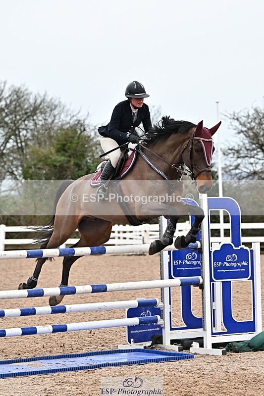 250129-135208-00502 - Cls 06 Foxhunter & 1.20m Open