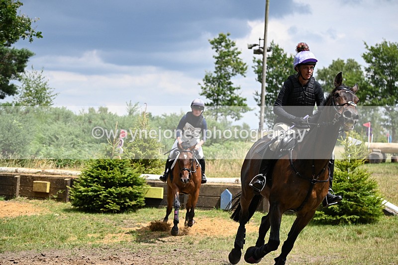 WJ6_6268 - Time 12:32pm to 13:08pm