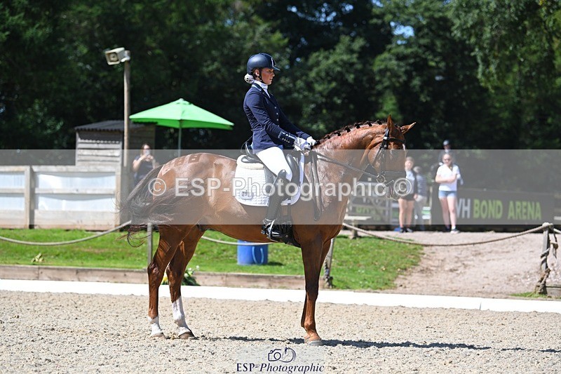 230811-115704-01126 - Cls 4 Adv Medium Silver