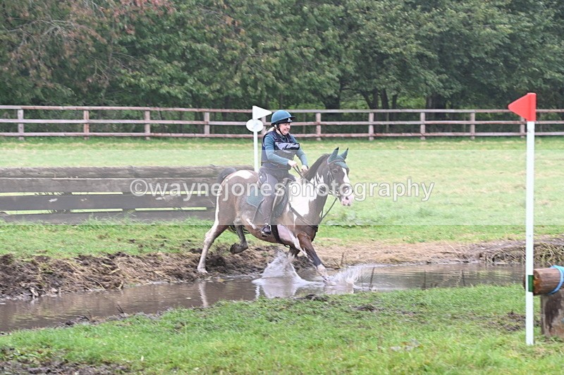 WJ6_9595 - Time at Photographer 14:57 to 15:20