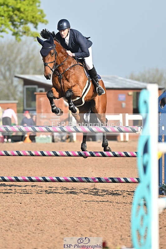 240512A-083821-16445 - Cls 47 Snr 1.20m Open