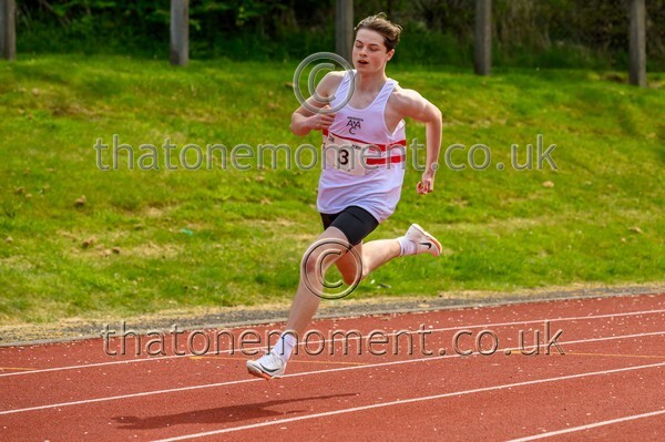 East25Sun-911758 - Track Male