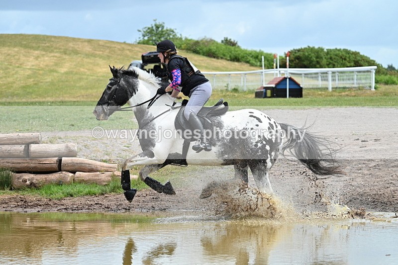 WJ7_7225 - Time 12:27 to 12:33