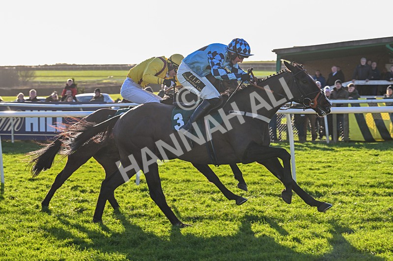 010124-Race 1-Backbyjet-0572 - Race 1