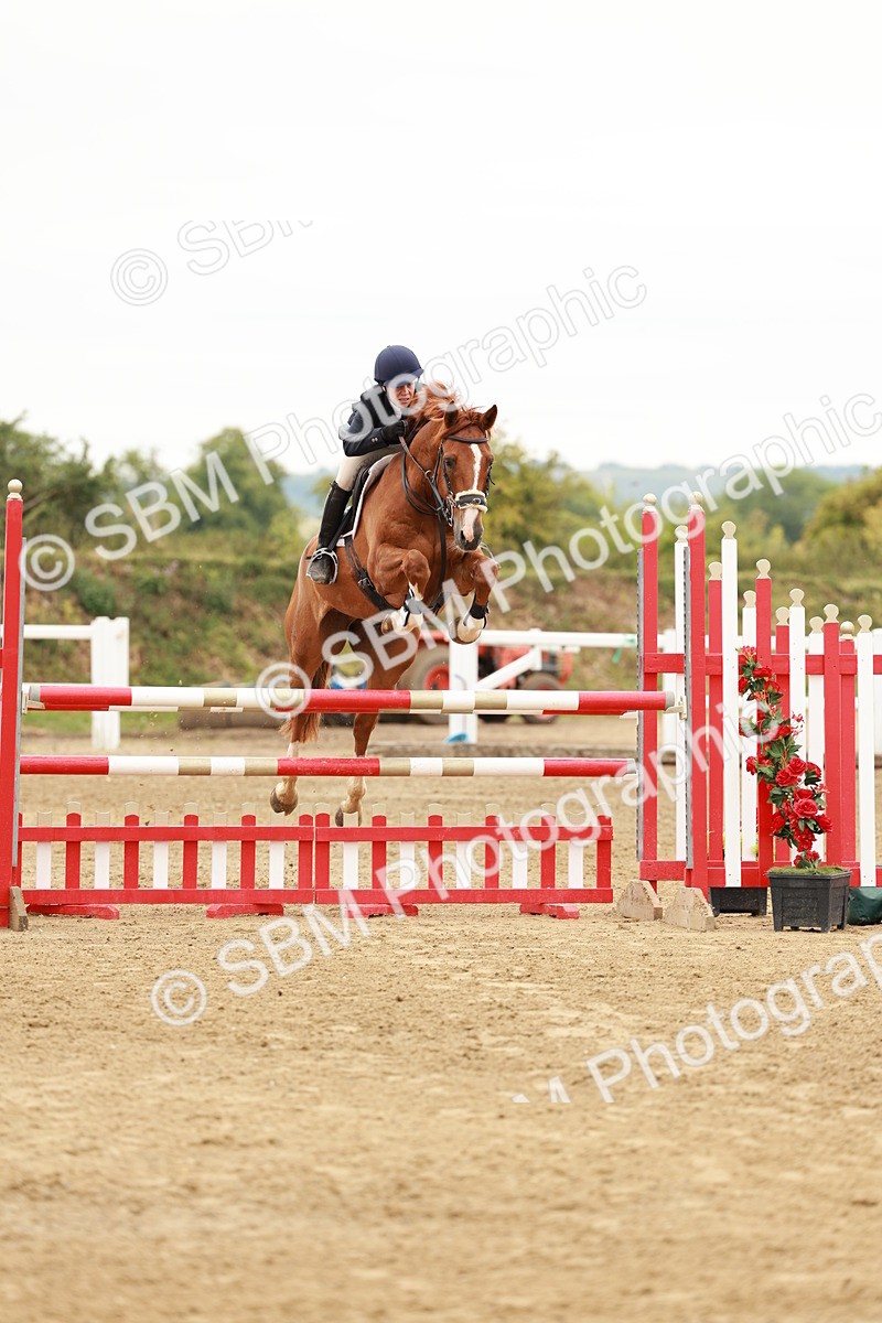 SBM_016572 - Class 20 - Senior Newcomers - 1.10m