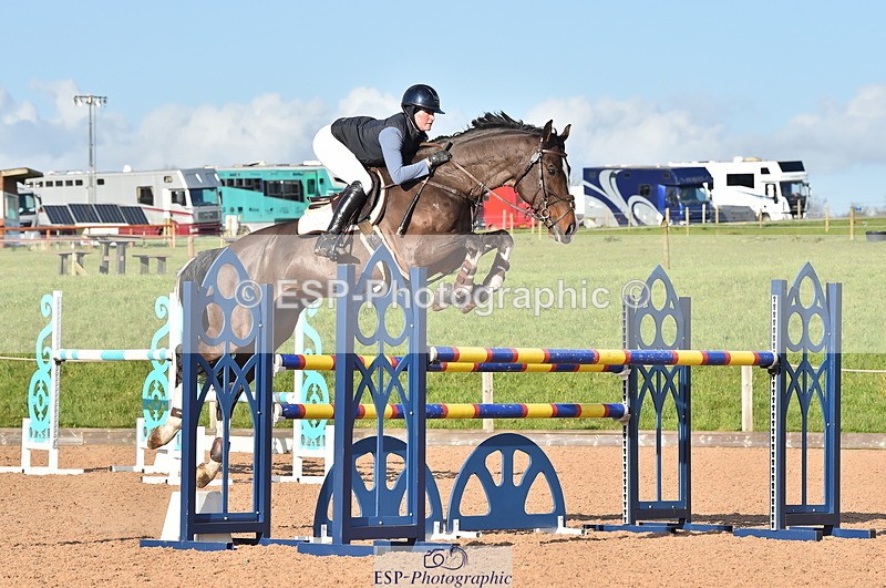 240306A-154918-01865 - Cls 5 Foxhunter and 1.20m Open