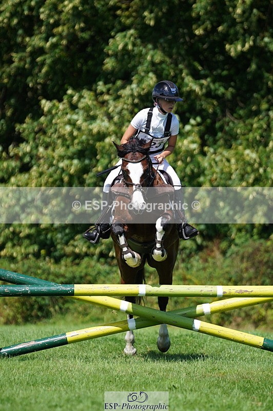 240811A-121320-02840 - 123-