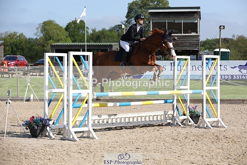 230513-093331-03483 - Cls 18 Snr 1.05m Open