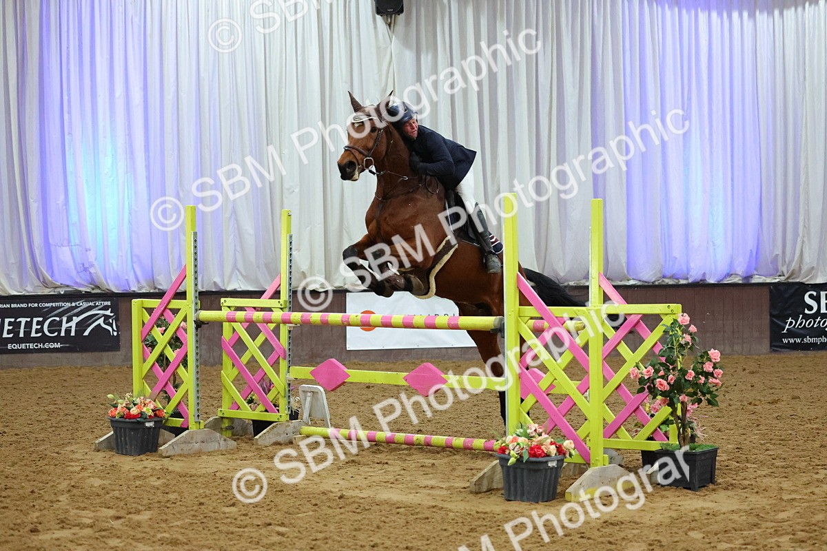 SBM_006839 - Class 26 - Senior Newcomers 1.10m