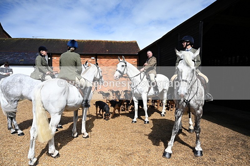 WJ7_7071 - Berks & Bucks at Blandy’s Farm 31-08-25