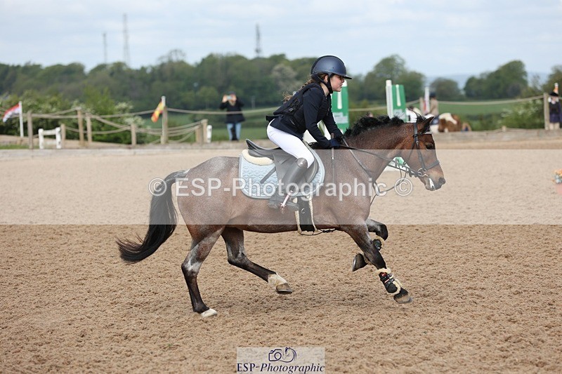 250505-094120-03939 - Cls 1 Pony Intro 70cm