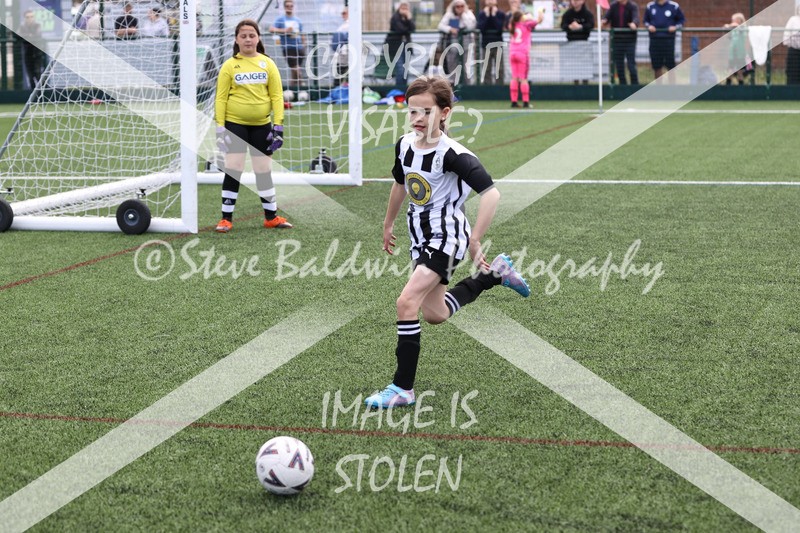 1DX31041 - Sat 13th U9 Girls