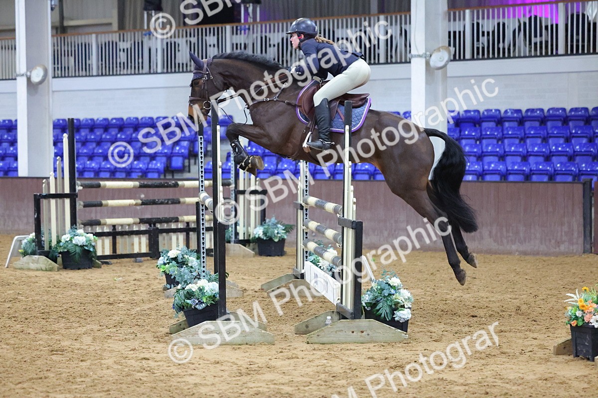 1I0A4874 - Class 9 - Senior Newcomers/ 1.10m Open