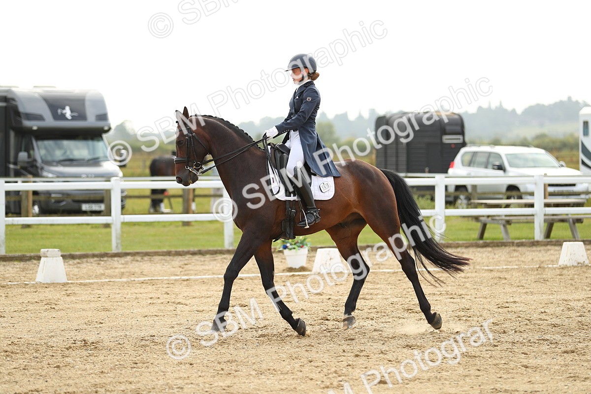 SBM_018356 - Class 11 - INT IN 15.40-16.12