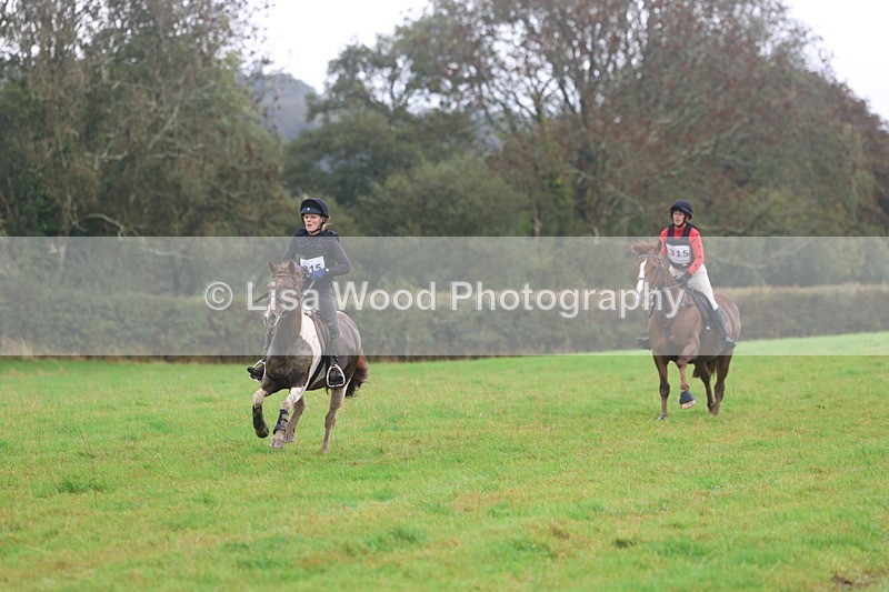 3E7A1709 - Class 3: 70cm Pairs: Half Roll Top