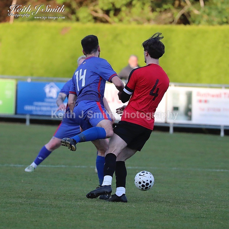 9KJS9258 - AFC Spinney Reserves vs Alba Eagles.
